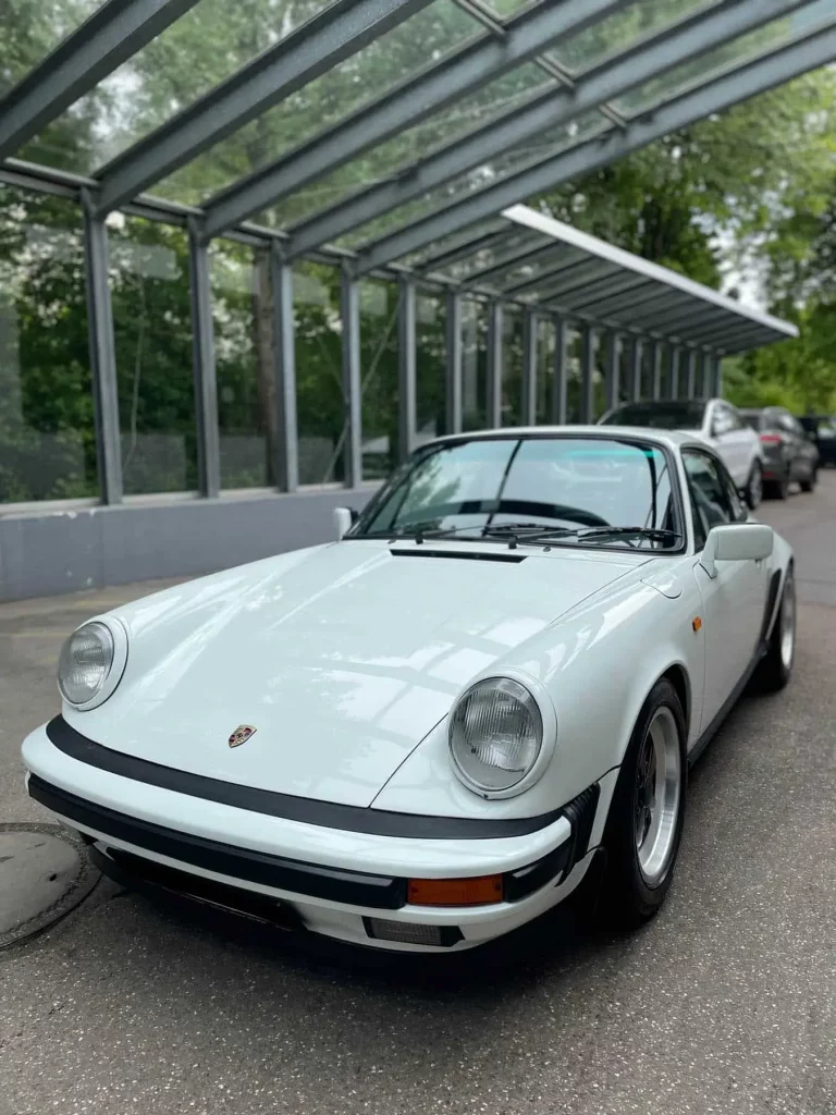 Makelloser Porsche nach detailreicher Autoaufbereitung in München bei Autopflege Diamant